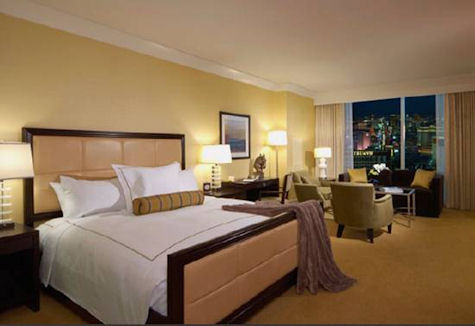 Bedroom Suites  Sale on Trump Hotel Las Vegas  5 Star Hotel Condominiums For Sale
